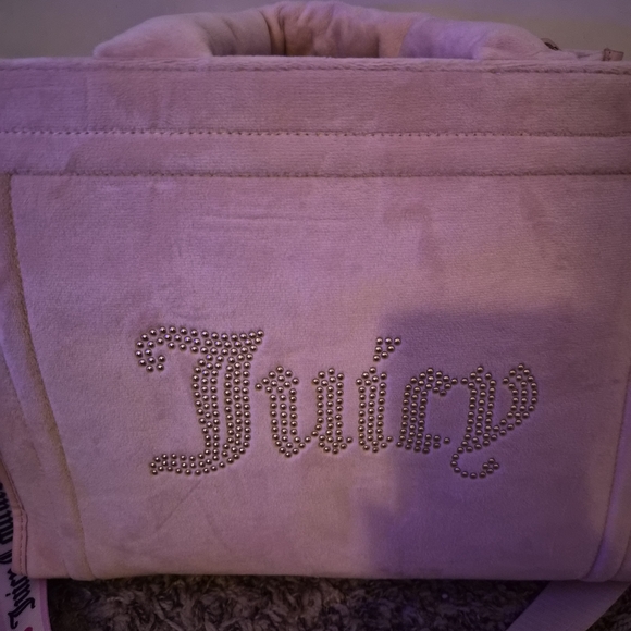Juicy Couture Pink Shoulder Bag - Picture 2 of 9